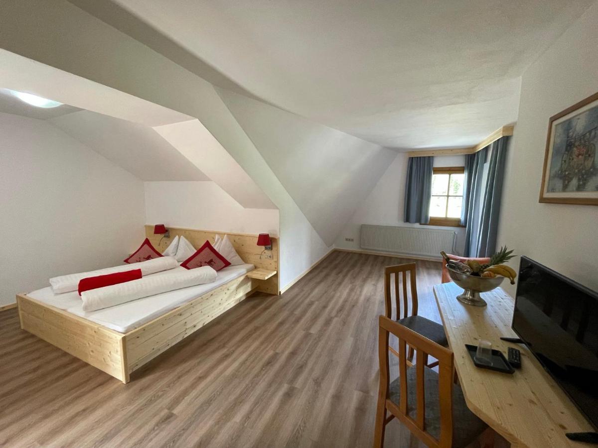זוננאלפה נאספלד Hotel Berghof מראה חיצוני תמונה