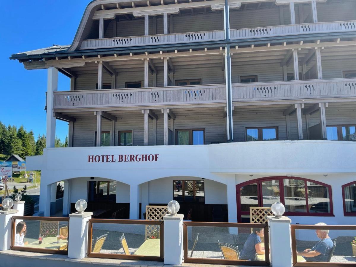 זוננאלפה נאספלד Hotel Berghof מראה חיצוני תמונה